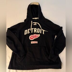 CCM Detroit Red Wings women’s hoodie